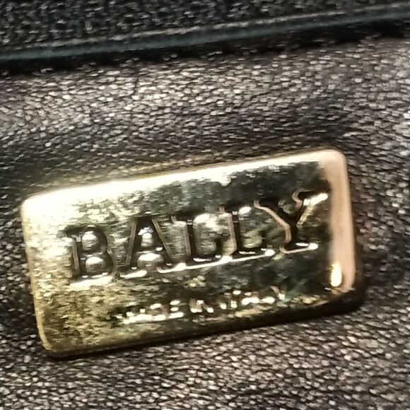 Bally Quilted Black Leather Gold Chain Strap Tassle Tote Purse Shoulder Bag Vtg - Picture 13 of 14